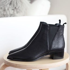 Acne studios Jensen grain boots